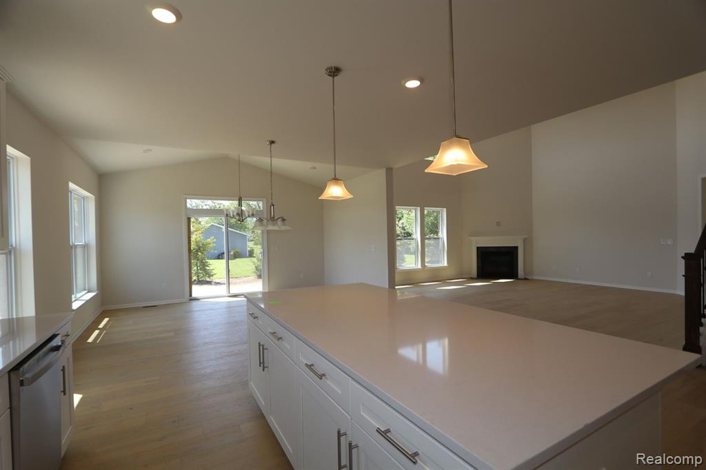61889 MOORE Lane, Washington, MI — Photo 6