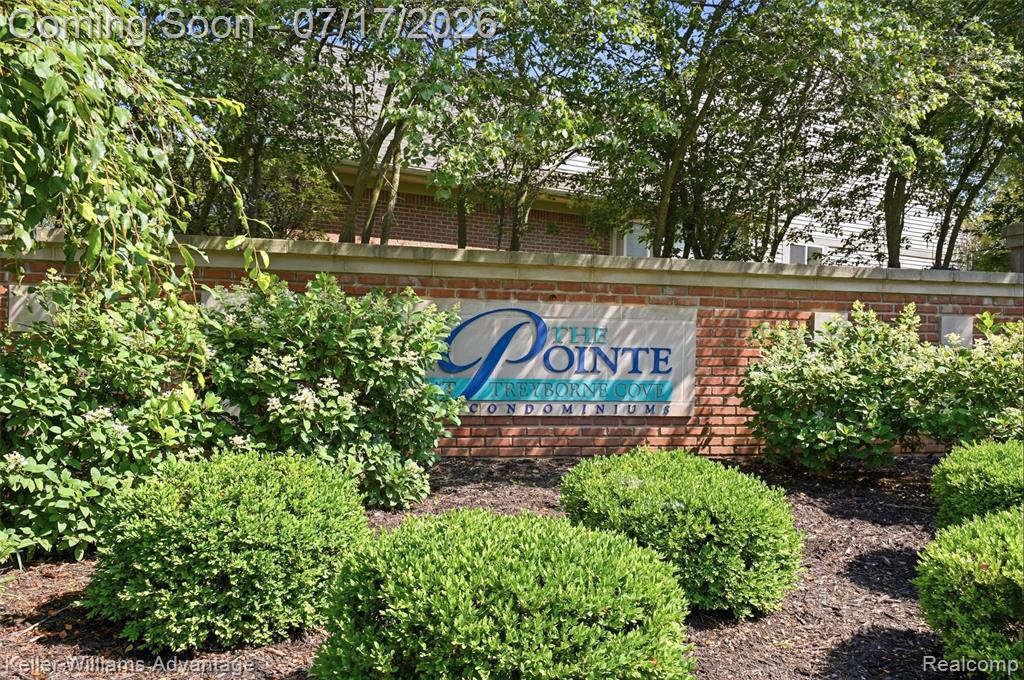 1449 Covington Crossing, 44, Walled Lake, MI 48390 — Photo 38