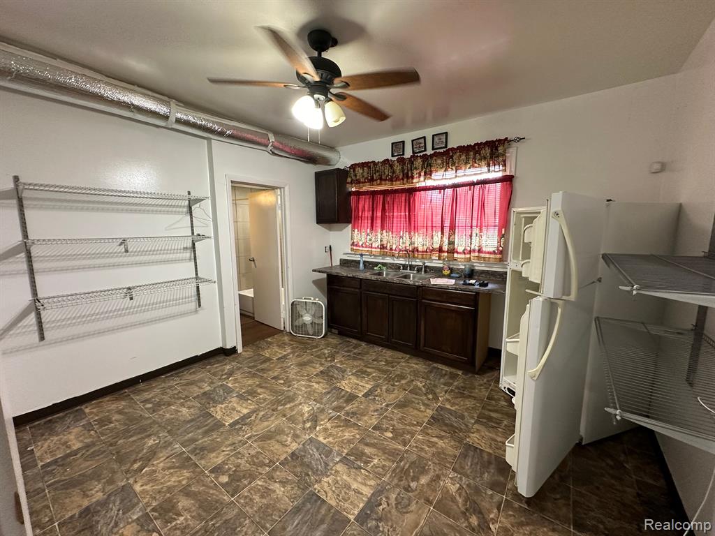 9242 LAFAYETTE Boulevard, Detroit, MI 48209 — Photo 4