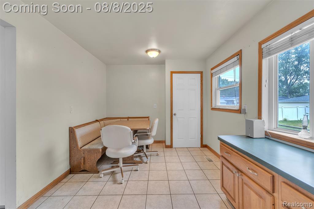 885 Patterson Drive, Monroe, MI 48161 — Photo 12