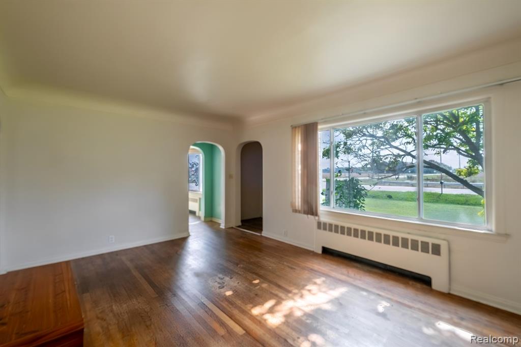 2028 Kochville Road, Saginaw, MI 48604 — Photo 4