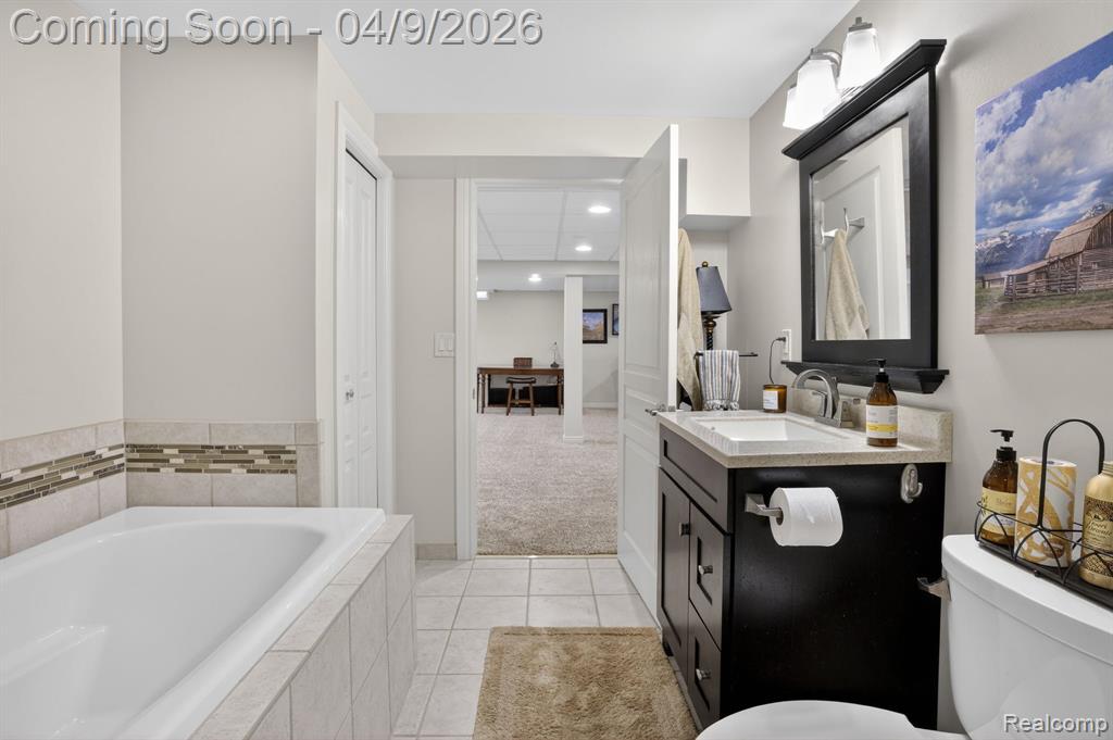 341 Ridgewood Road, Rochester, MI 48306 — Photo 55