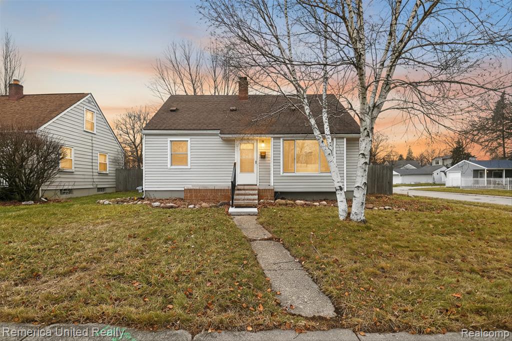 508 S Chocolay Avenue, Clawson, MI — front exterior