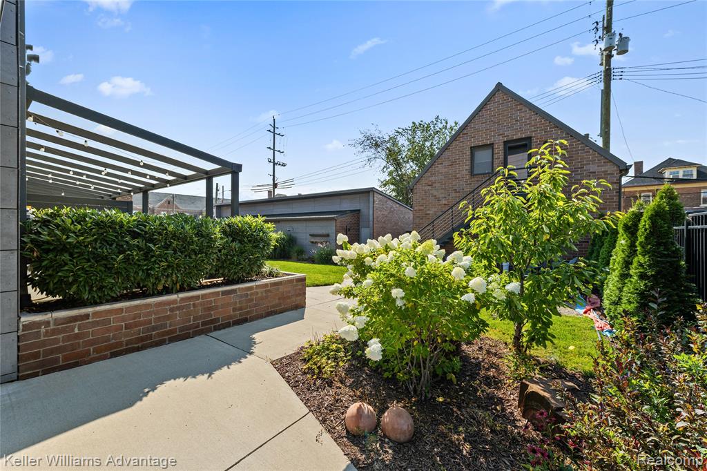 284 Eliot Street, 4, Detroit, MI 48201 — Photo 4