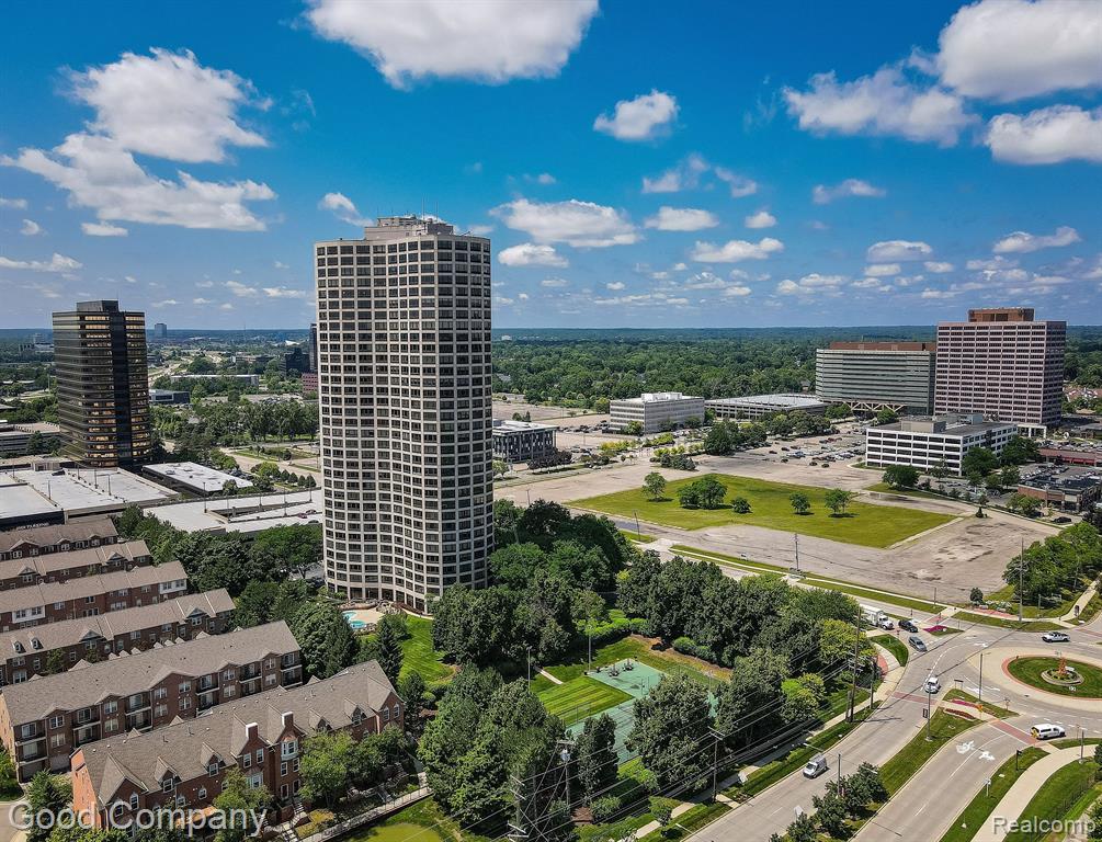 5000 TOWN Center, 1104, Southfield, MI 48075 — Photo 41