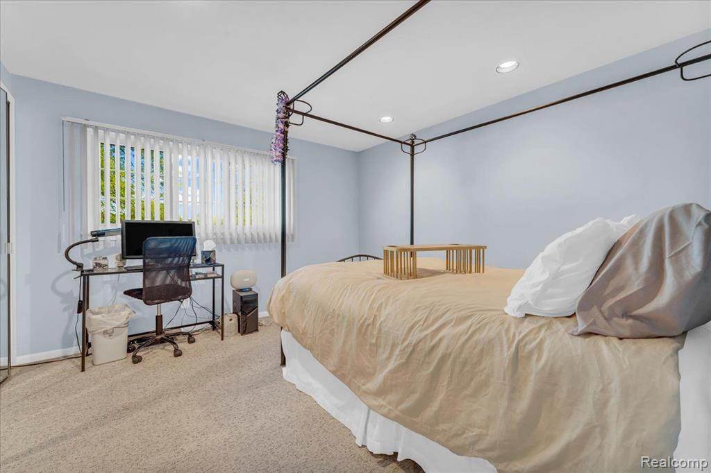 26540 Inkster Road, Southfield, MI 48033 — Photo 19