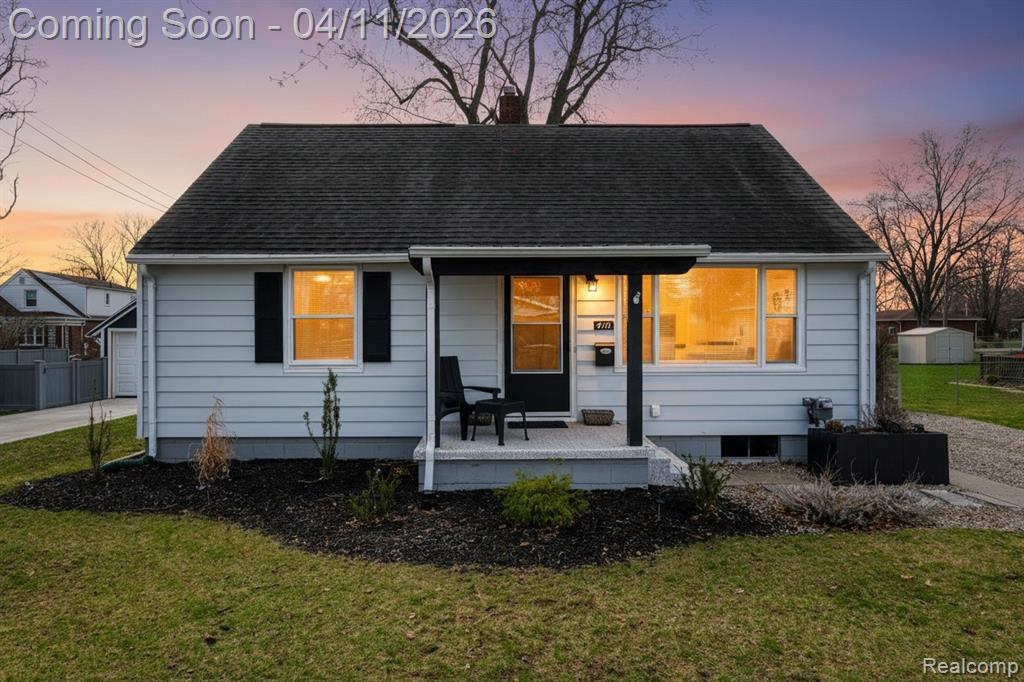 410 E Pottawatamie Street, Tecumseh, MI 49286 — front exterior