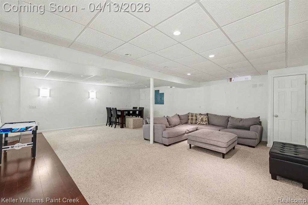 18124 Bayside Drive, Macomb, MI 48042 — Photo 18