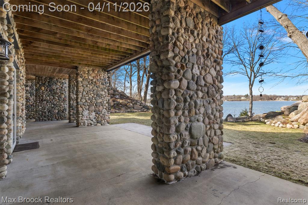 850 Lake Angelus Shores, Lake Angelus, MI 48326 — Photo 33