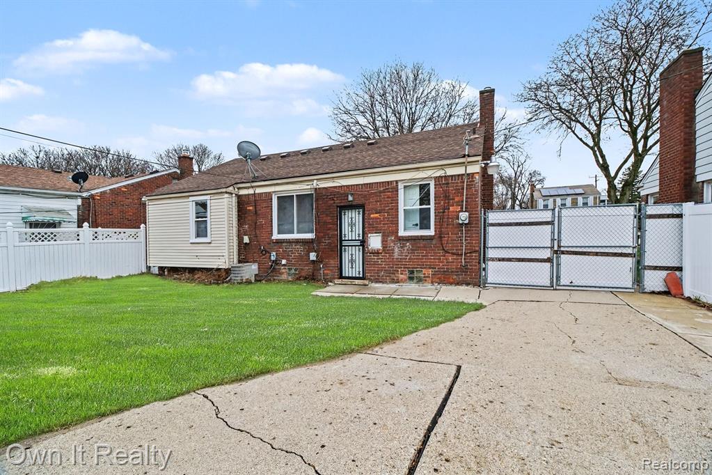 20242 Steel Street, Detroit, MI 48235 — Photo 26