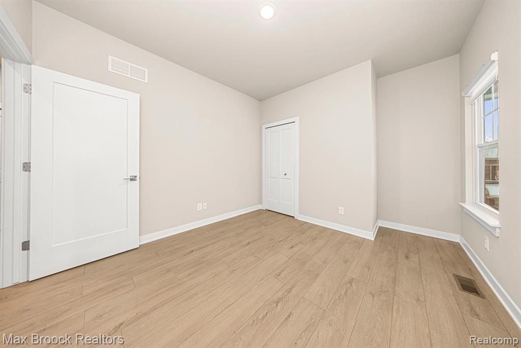 711 ANDER Lane, White Lake, MI — Photo 34