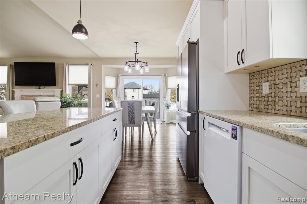 8197 Hidden Cove Court, Grand Blanc, MI 48439 — Photo 22