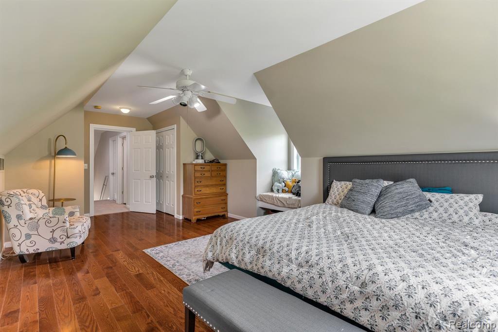 5827 WESTWOOD Drive, Grand Blanc, MI 48439 — Photo 38