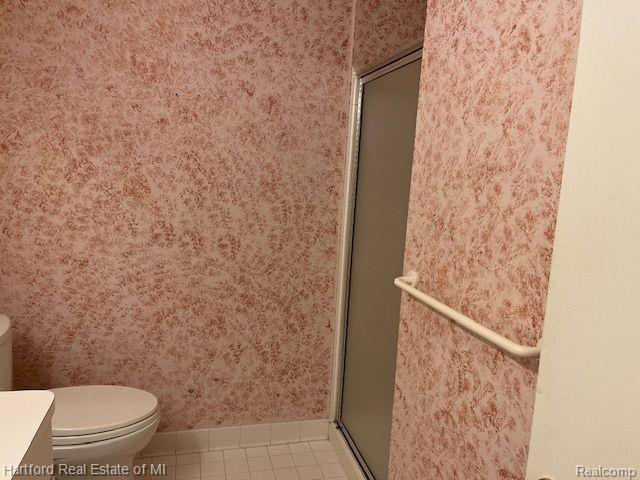 395 WOODVALE Drive, Walled Lake, MI 48390 — Photo 27