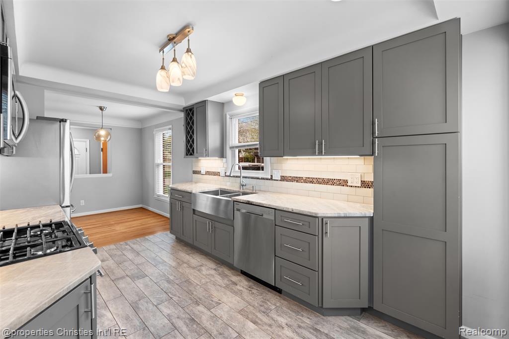 4121 Amherst Road, Royal Oak, MI 48073 — Photo 13