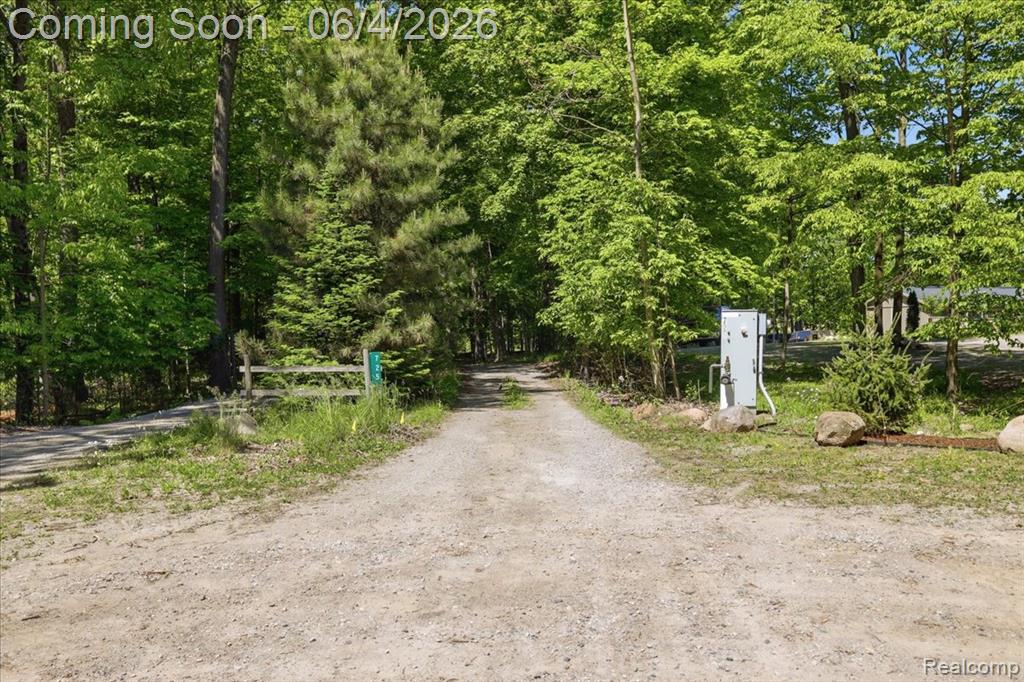 725 Deerpath Court, Ortonville, MI 48462 — Photo 65
