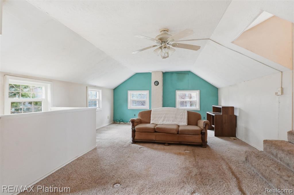562 S Hughes Road, Howell, MI 48843 — Photo 8