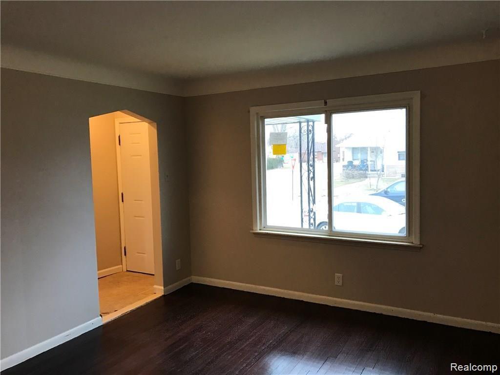 8404 Westminster Avenue, Warren, MI 48089 — Photo 15