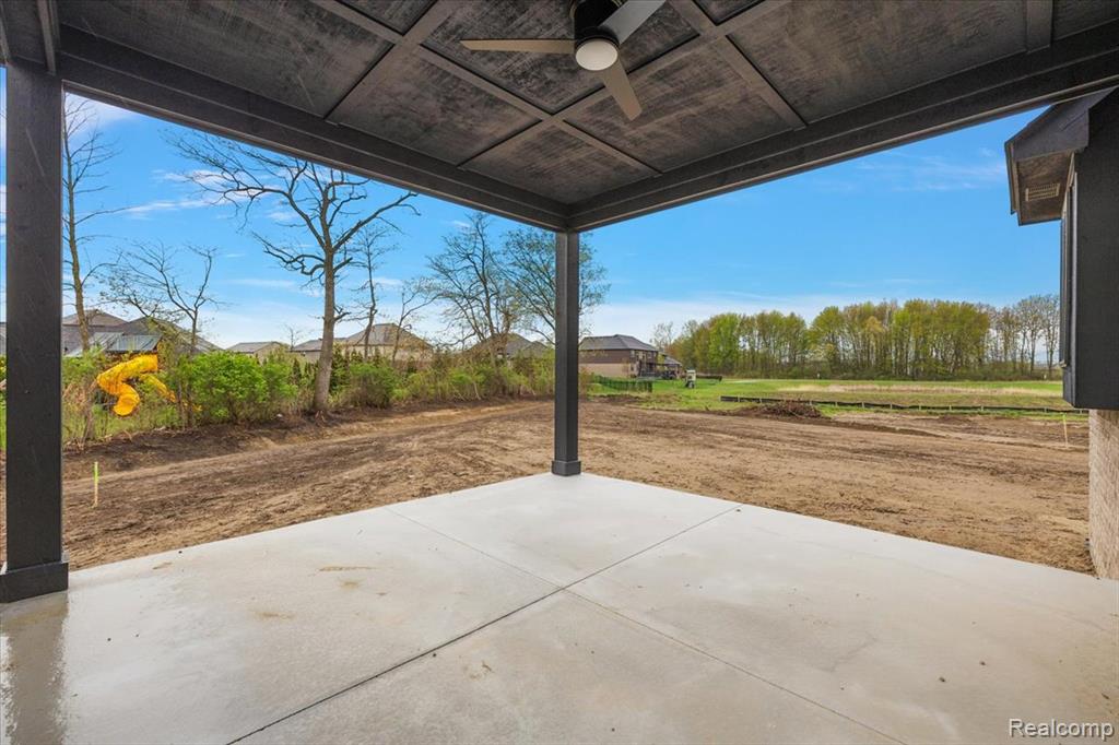 50318 Mistwood Drive, Macomb, MI 48042 — Photo 46