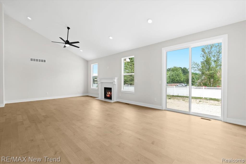 8541 Joseph Street, Commerce Twp, MI 48382 — Photo 8