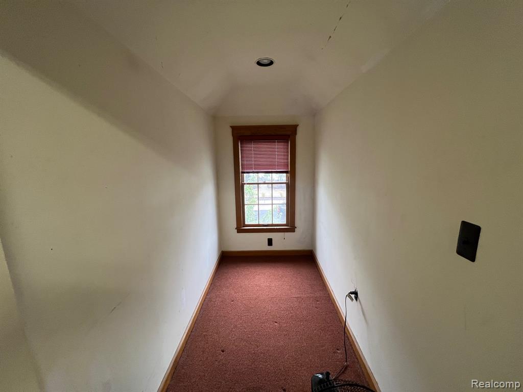 820 S Washington Avenue, Royal Oak, MI 48067 — Photo 12