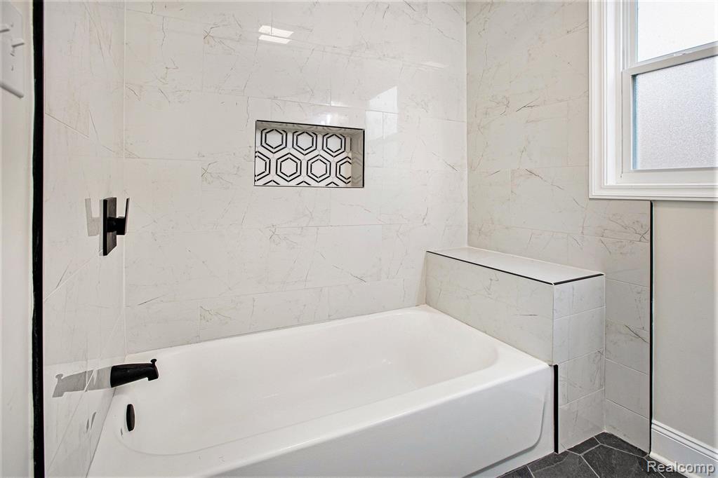44260 Clay Road, Belleville, MI 48111 — Photo 12