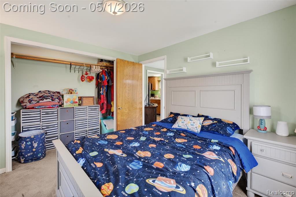 677 Lindbergh Street, Wyandotte, MI 48192 — Photo 35