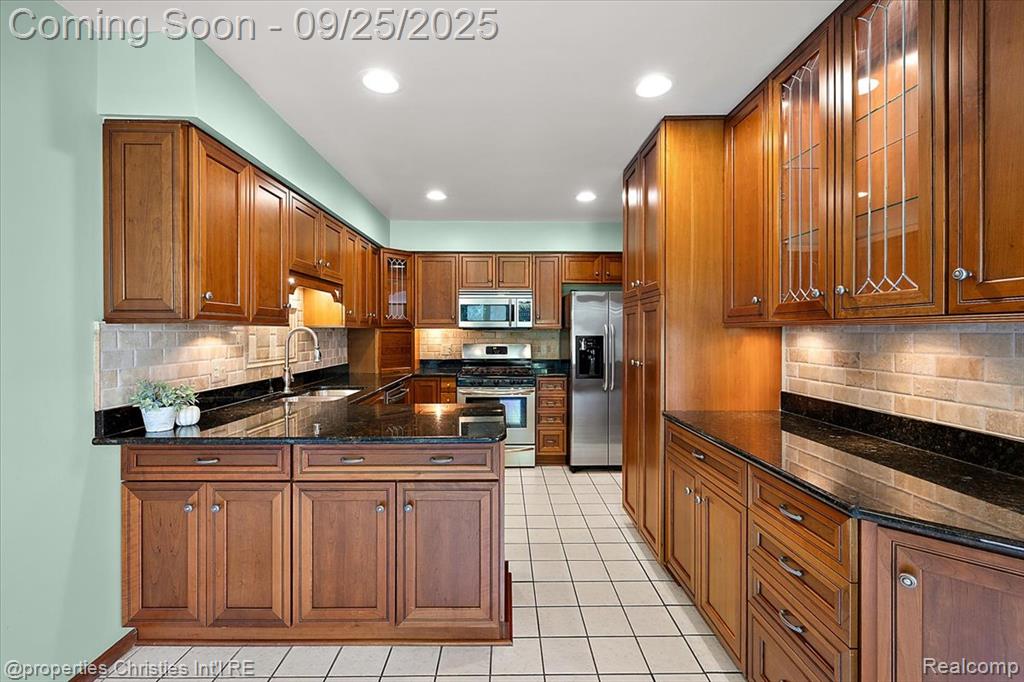 13150 Hidden Creek Drive, Plymouth, MI 48170 — Photo 22