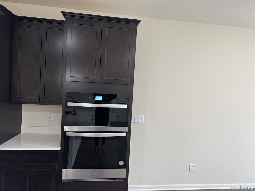 627 ADDISON Circle, Walled Lake, MI 48390 — Photo 16