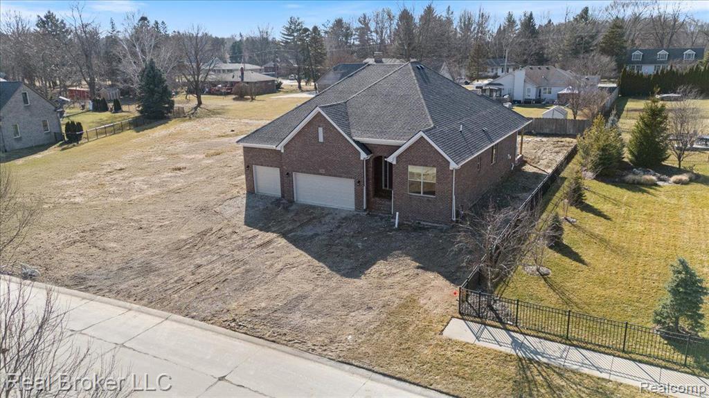 53983 STONYFORD Drive, New Baltimore, MI 48047 — Photo 5