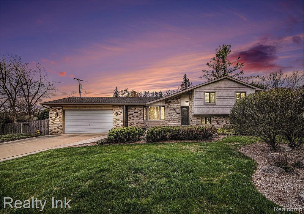 46585 MABEN Road, Canton, MI 48187 — Photo 19