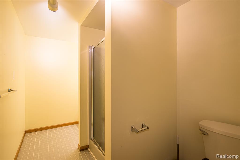 22140 River Ridge Trail, Farmington Hills, MI 48335 — Photo 22