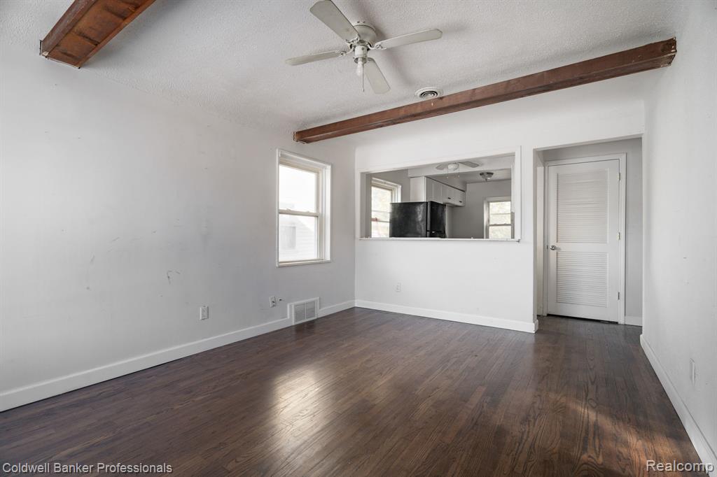 23442 Melville Avenue, Hazel Park, MI 48030 — Photo 3