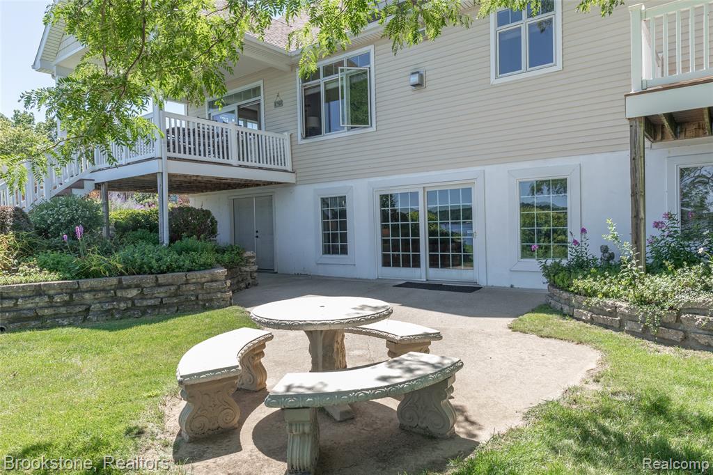 9317 Ridge Road, Goodrich Vlg, MI — Photo 5