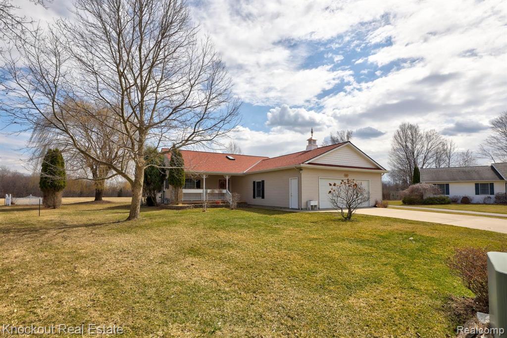 4887 CANTERBURY, Vassar, MI 48768 — Photo 3