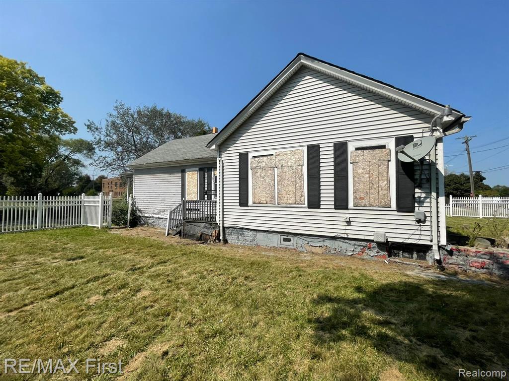 2848 WILLIAMS Street, Detroit, MI 48216 — Photo 12