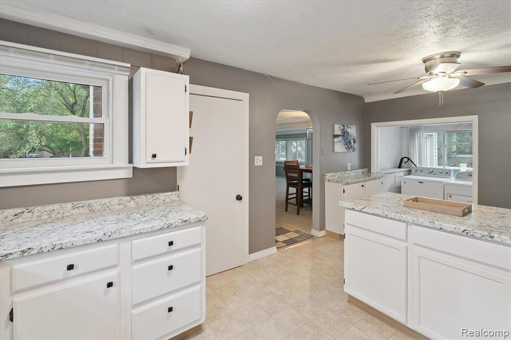 131 W South Street, Williamston, MI 48895 — Photo 8