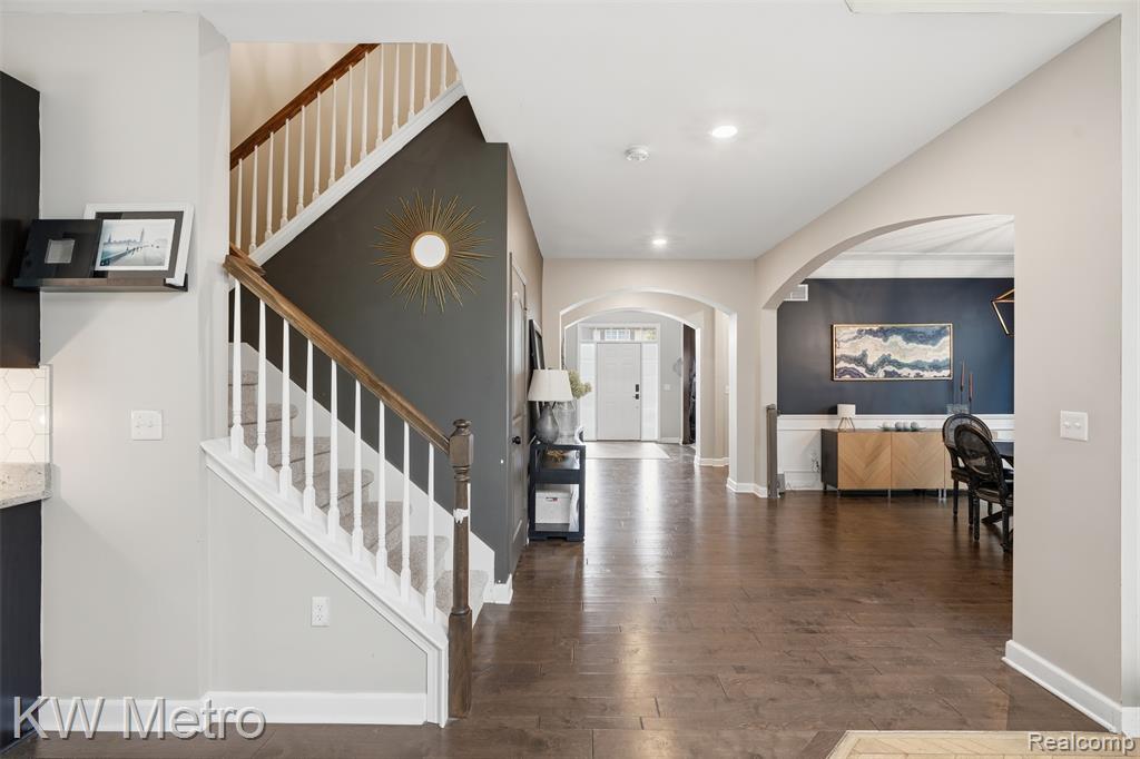 4953 W Stonegate Circle, Lake Orion, MI — Photo 17