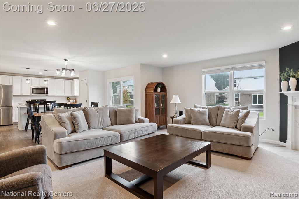 5241 Marie Lane, Sterling Heights, MI 48310 — Photo 4
