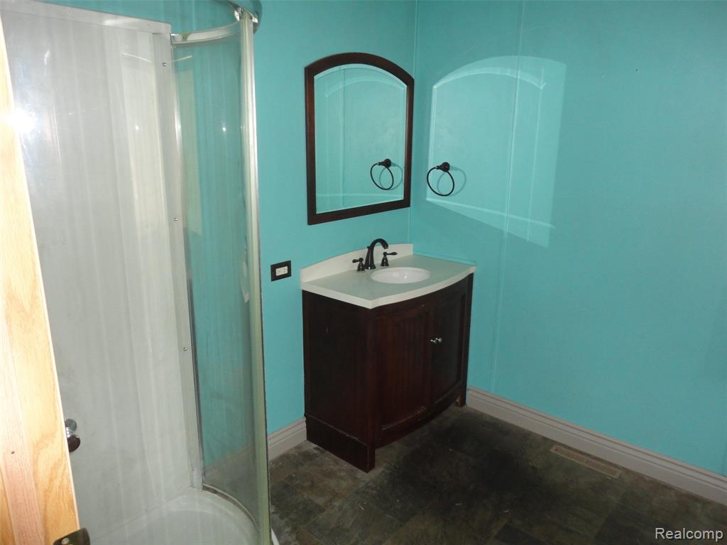 3954 Ryans Ridge, Monroe, MI 48161 — Photo 16