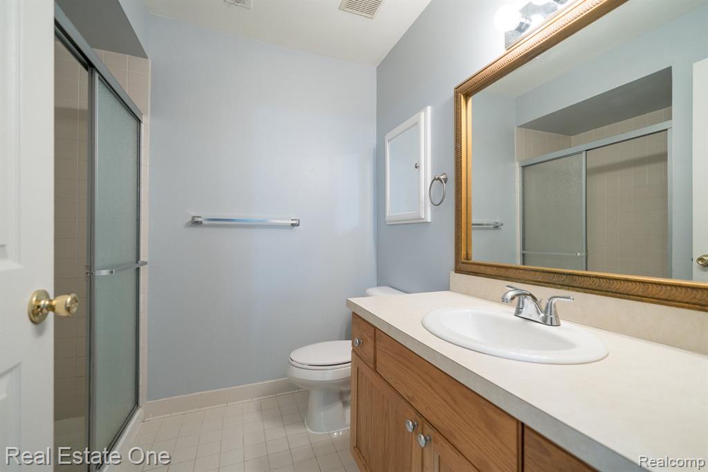 44770 Marigold Drive, Sterling Heights, MI 48314 — Photo 13