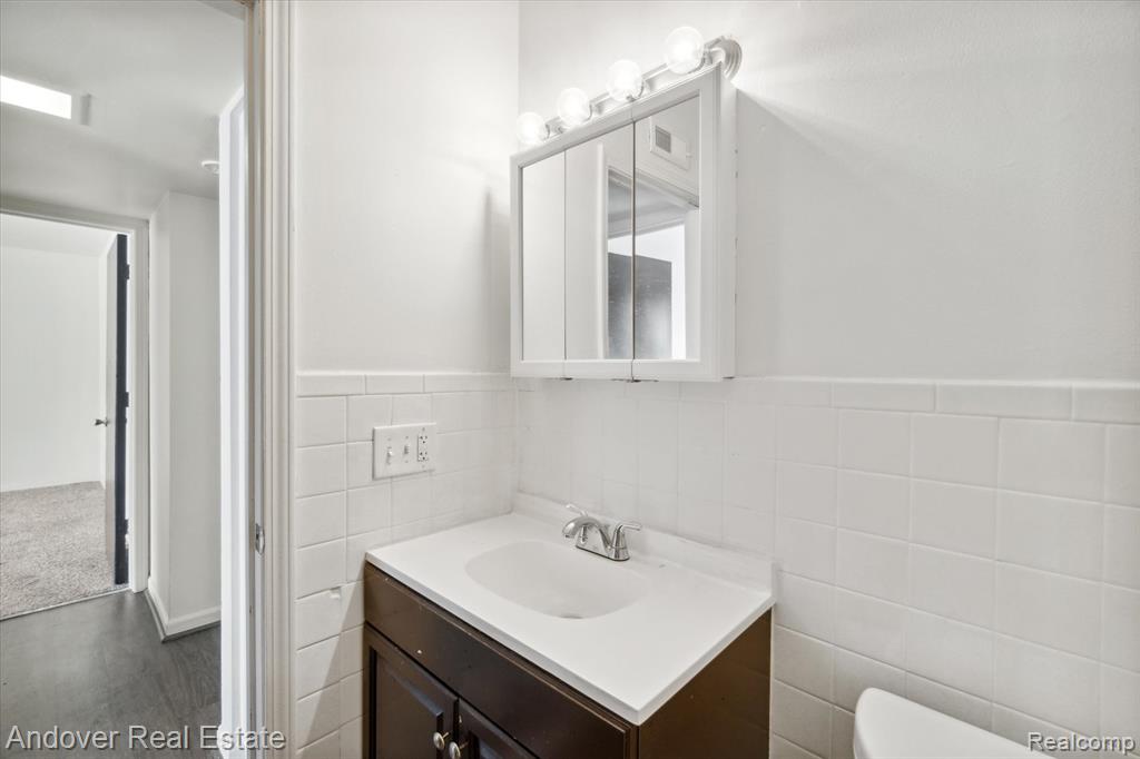 320 S Drake Road, Kalamazoo, MI 49009 — Photo 33