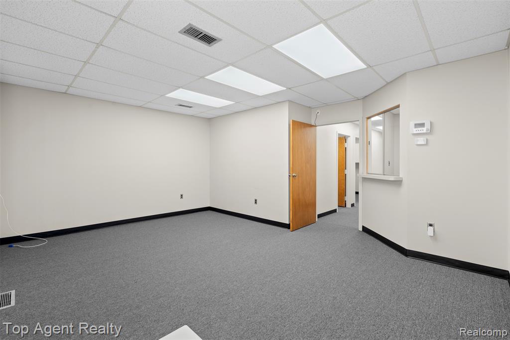 967 Oakwood Drive, Rochester, MI 48307 — Photo 3