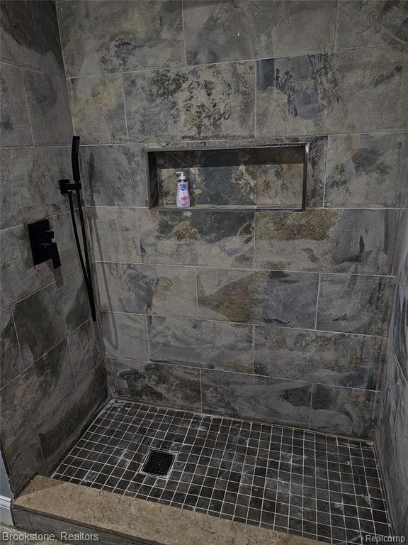 4946 Fishville Road, Grass Lake, MI 49240 — Photo 20