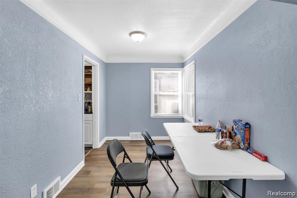 8342 Roselawn Street, Detroit, MI 48204 — Photo 5