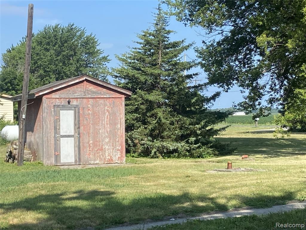 7977 N Portsmouth Road, Bay City, MI 48708 — Photo 30