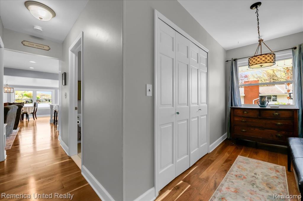 999 Lakeside Drive, Brighton, MI 48116 — Photo 17