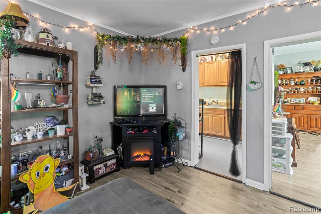1012 8th Street, Port Huron, MI 48060 — Photo 3
