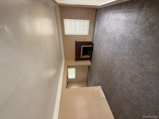 16575 Sussex Street - Photo 2
