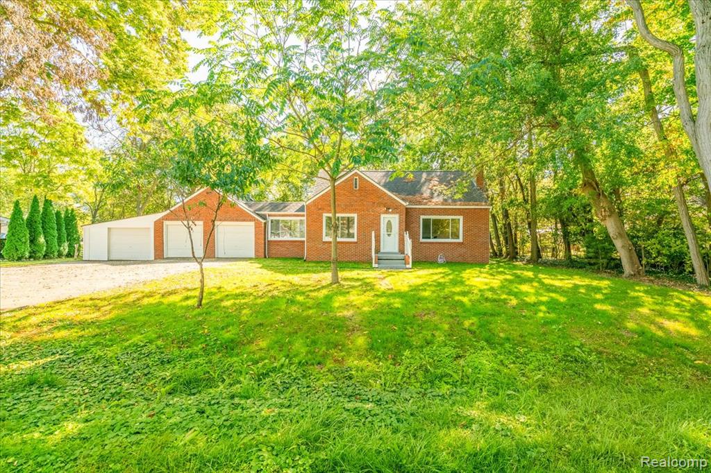 47049 Denton Road, Belleville, MI 48111 — Photo 2